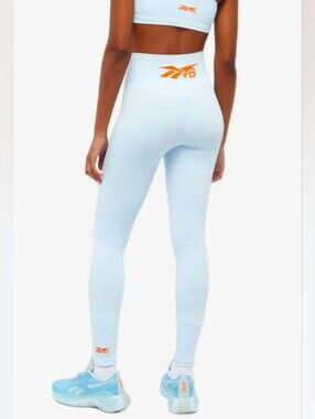 Reebok x Victoria Beckham logo print high-waisted leggings Light Blue Sz.M